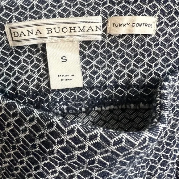 Dana Buchman Knit Tummy Control Pull On Ankle Dress Pants Geo Cubes Size S - Picture 4 of 12